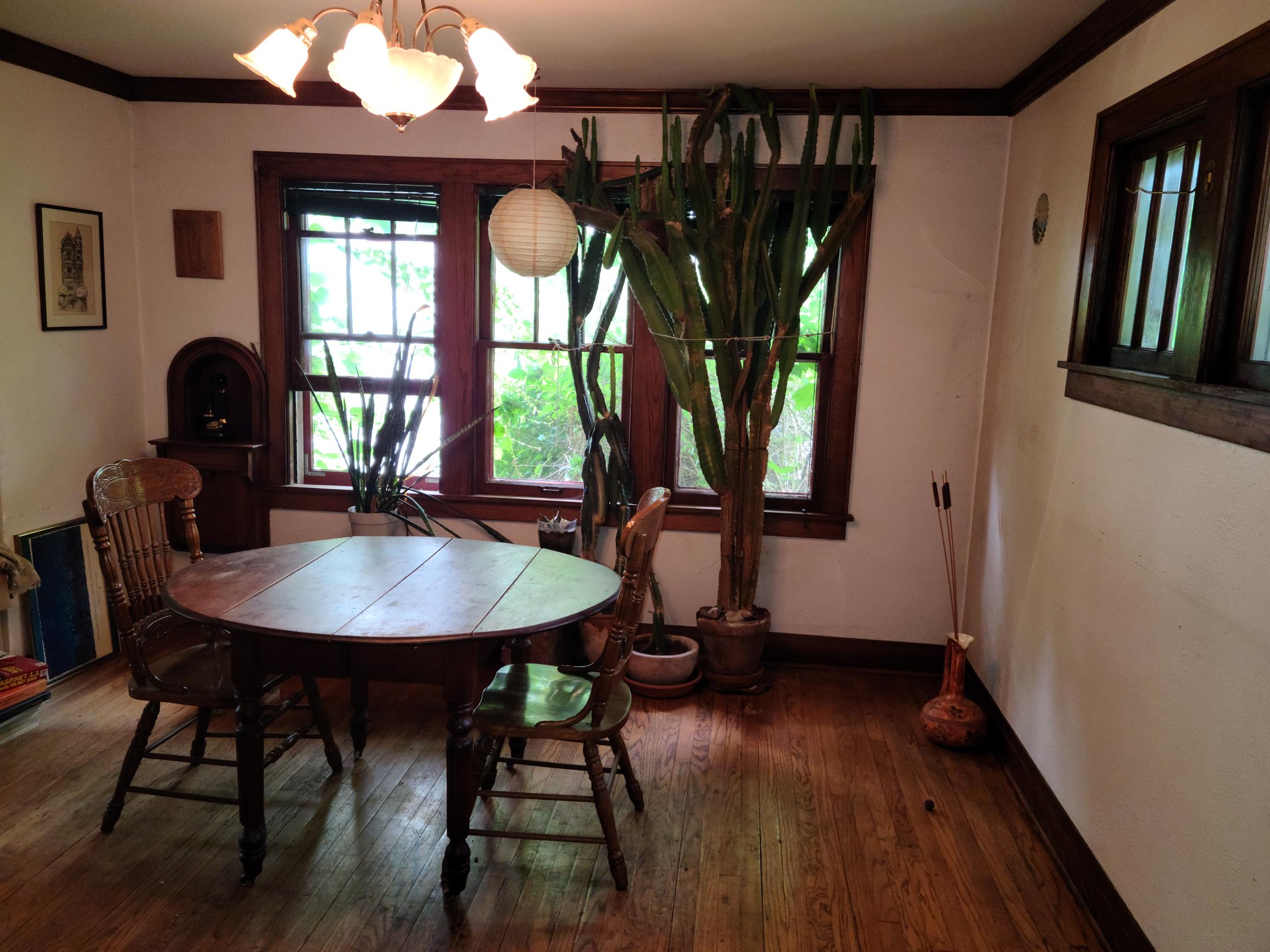 Diningroom-1